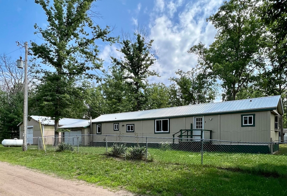 8414 S Garfield St, Idlewild, MI 49642 MLS 23025087