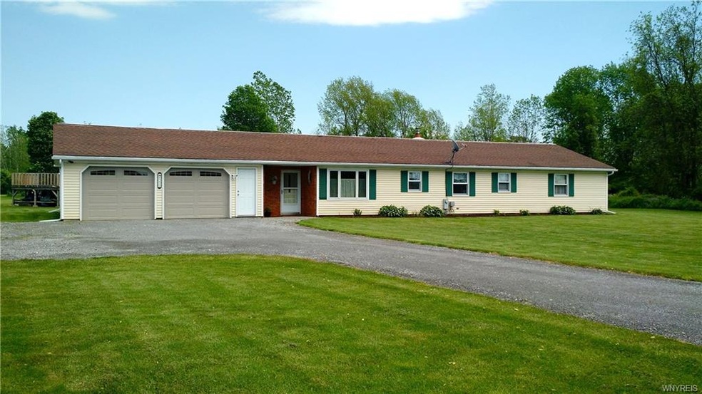 Peaceful Country living on 4.5 Acres.  Features of