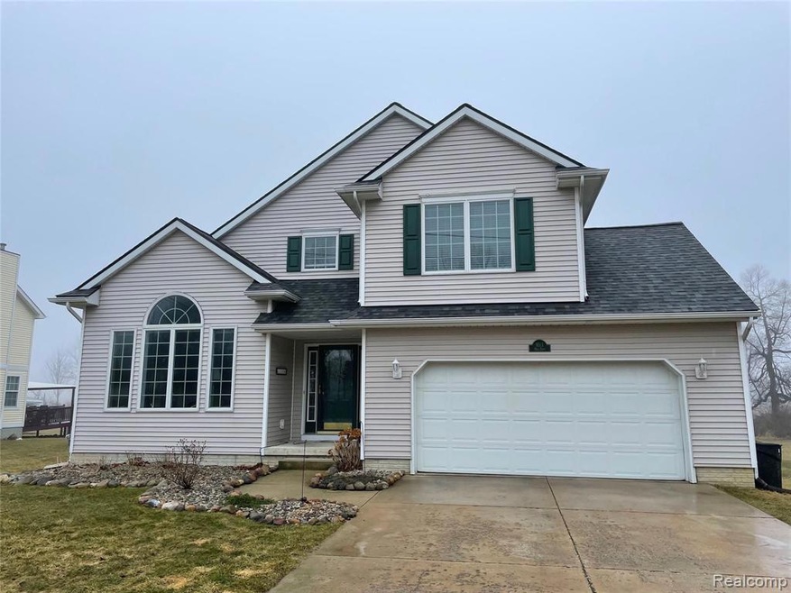 9511 Hill Rd, Swartz Creek, MI 48473 - photo 1