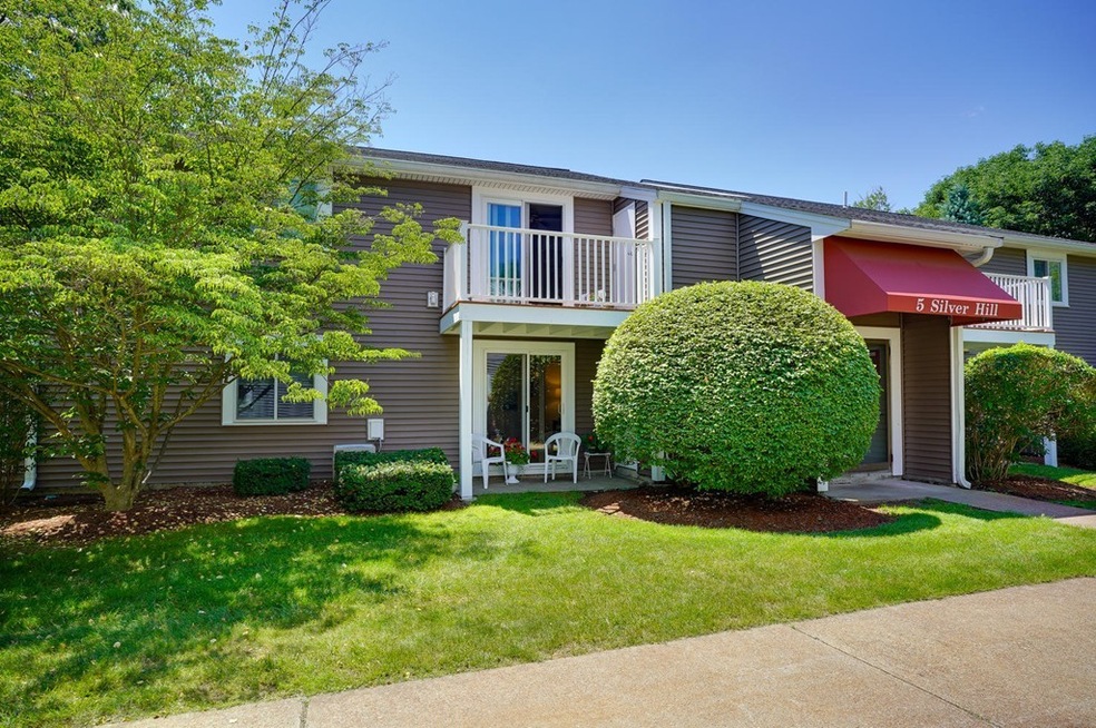 5 Silver Hill Ln unit 1, Natick, MA 01760 - photo 1