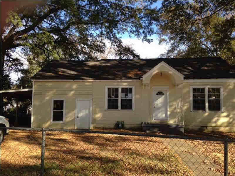 220 N Haley St, Hazlehurst, MS 39083 - photo 1