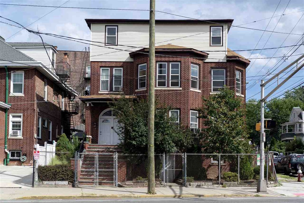 2148 John F. Kennedy Blvd, Jersey City, NJ 07305 - photo 1