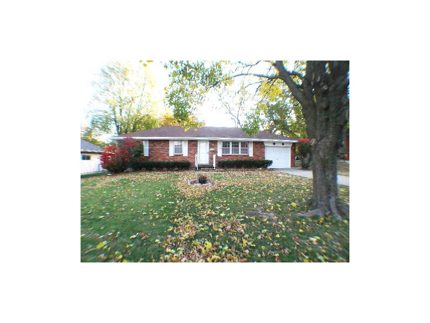 1436 NW R D Mize Rd, Blue Springs, MO 64015 - photo 1