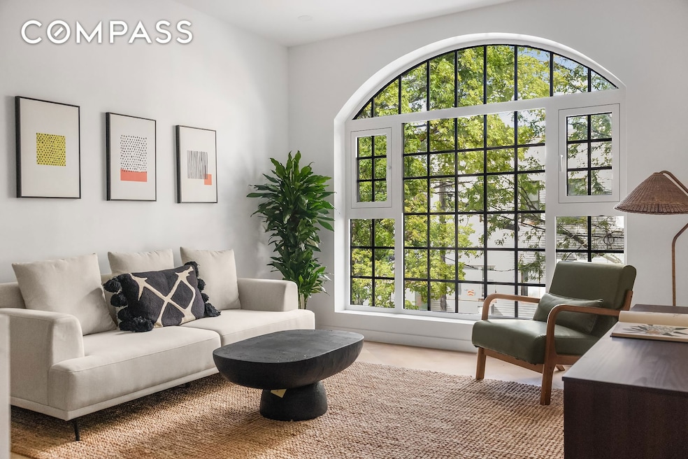 For Sale $835,000 • Co-Listing Agent