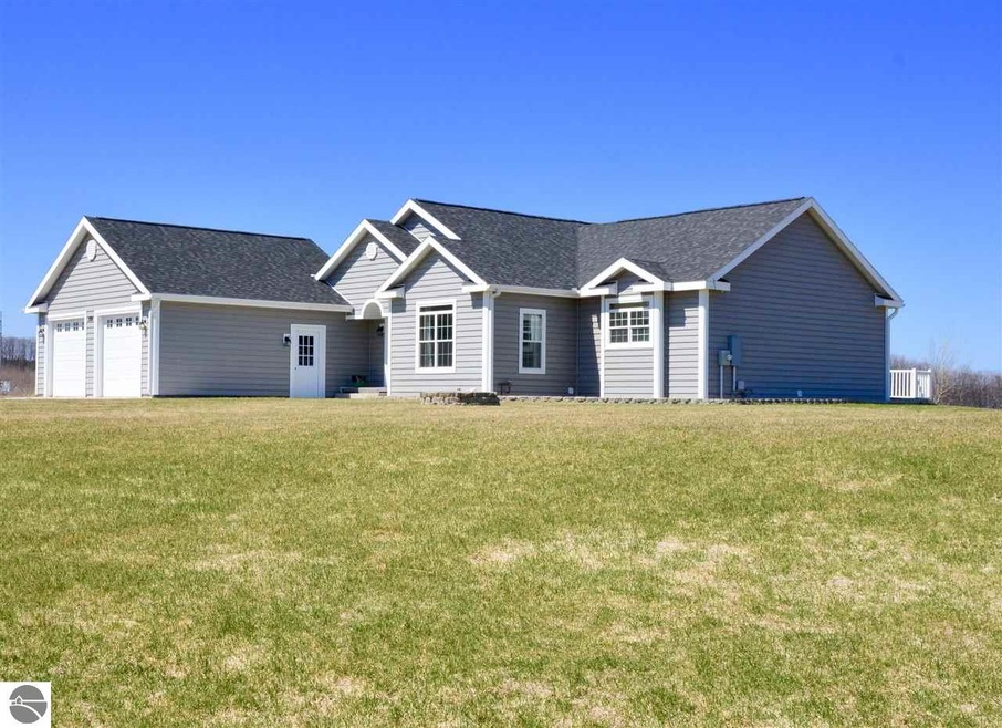 7509 E Meadows Dr, Cedar, MI 49621 - photo 1