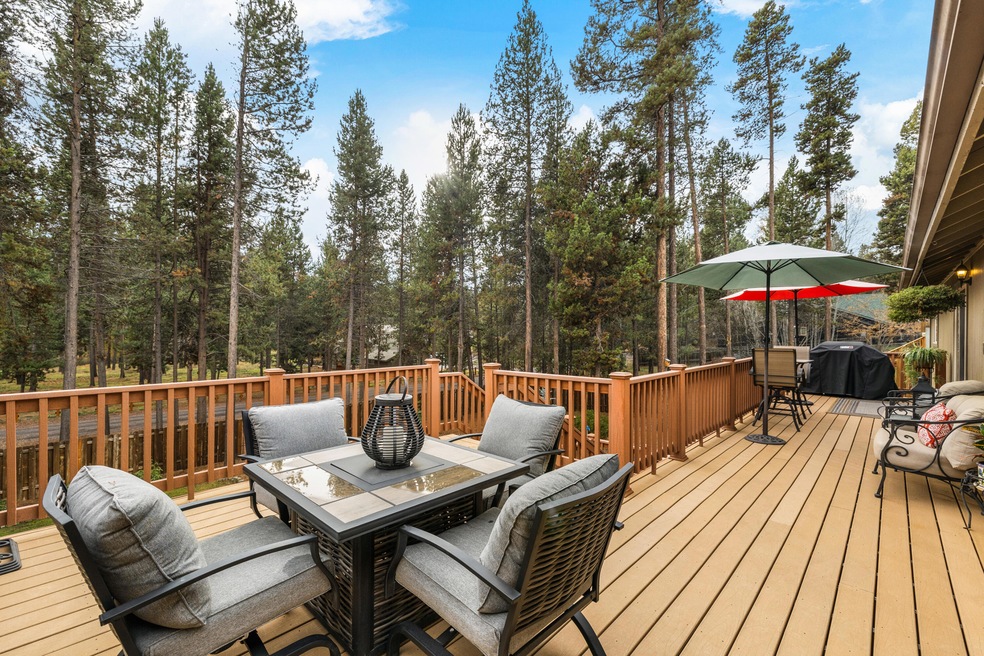 Upstairs Deck