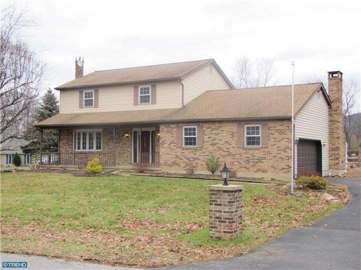 8337 Winchester Ln, Alburtis, PA 18011 - photo 1