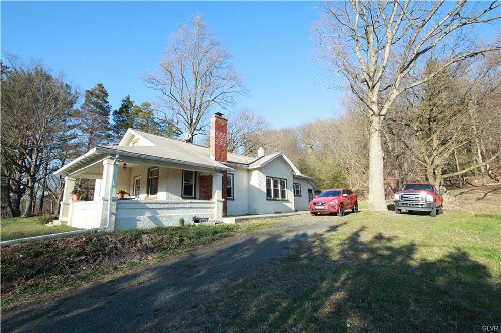 8017 Chestnut St, Hereford, PA 18056 - photo 1