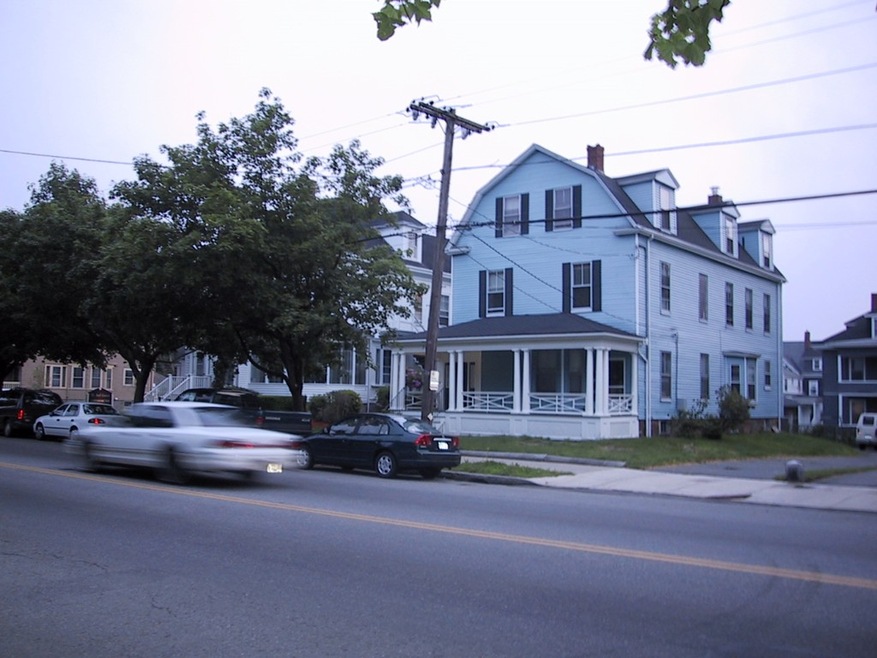 302 Lafayette St unit 3, Salem, MA 01970 - photo 1