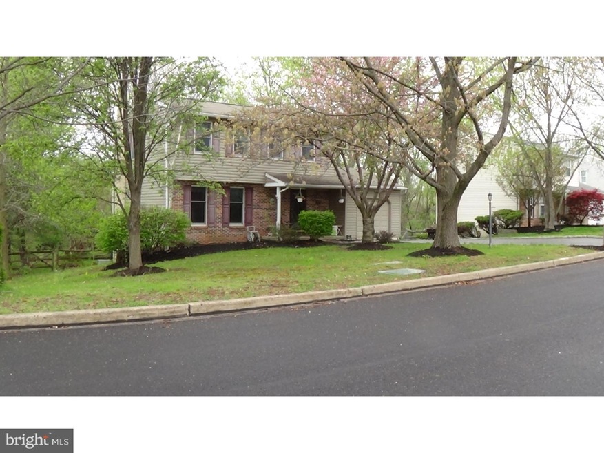 1982 Bishopwood Blvd W, Harleysville, PA 19438 - photo 1