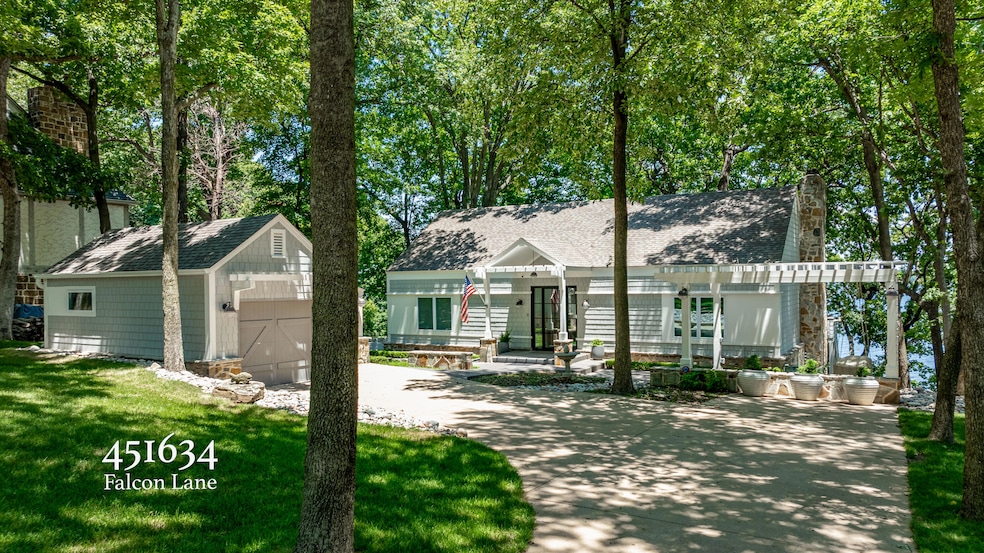 Sold $1,325,000