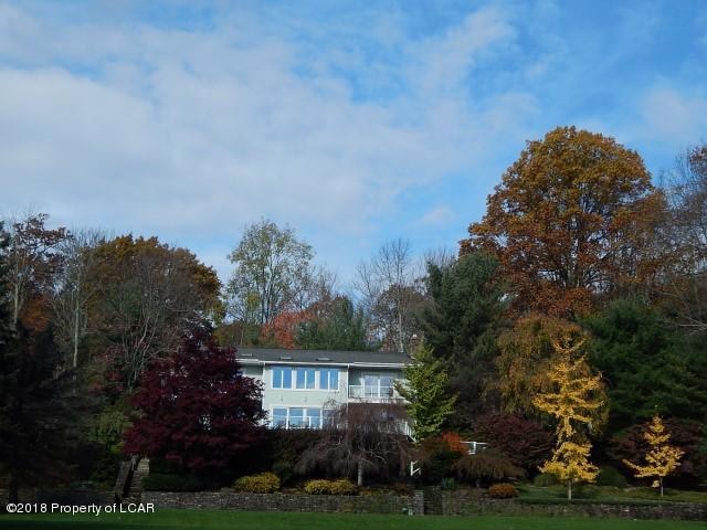 15 Newmarth Rd, Harveys Lake, PA 18618 - photo 1