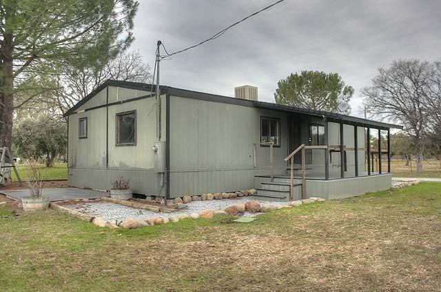 Front_1_640