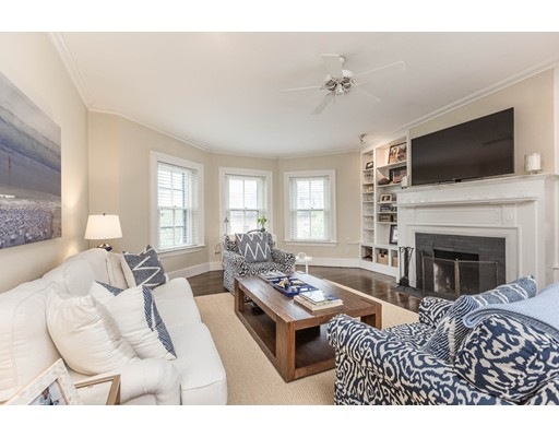 195 W Brookline St unit 4, Boston, MA 02118 - photo 1