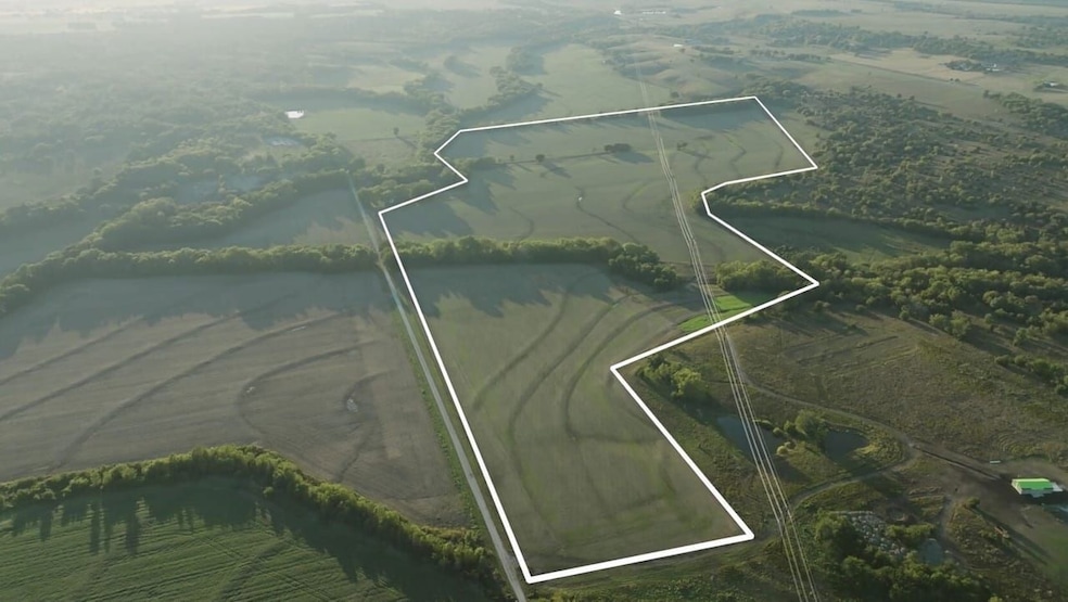 14043B K47 Hwy, Fredonia, KS 66736 - photo 1