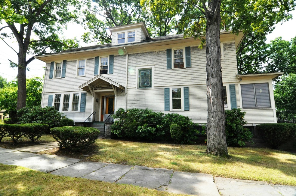 1520 Delaware St, Scranton, PA 18509 - photo 1