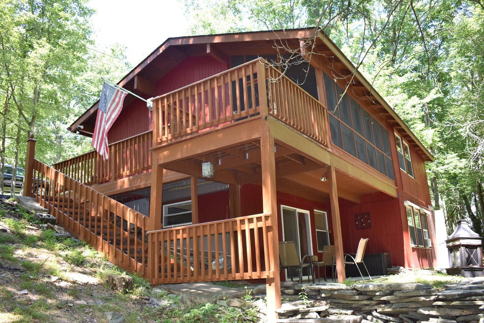 141 Hillside Dr, Lords Valley, PA 18428 - photo 1