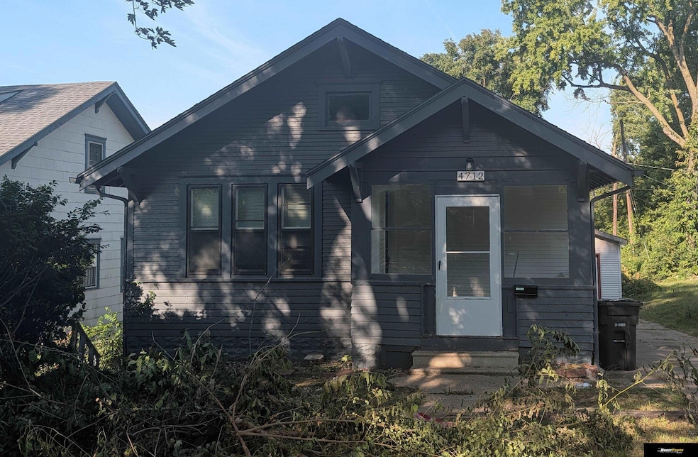 4712 Fontenelle Blvd, Omaha, NE 68111 - photo 1