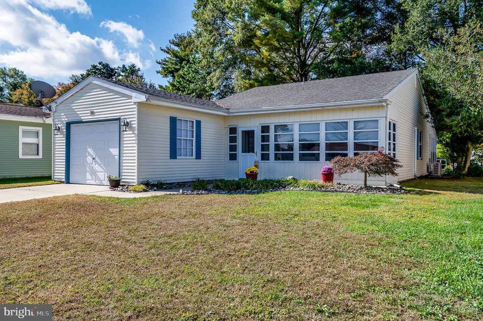 18 Chesterfield Ct, Southampton, NJ 08088 - photo 1