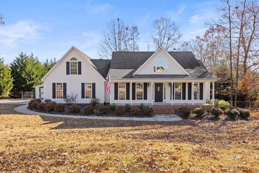 336 Valleyhigh Dr, Inman, SC 29349 - photo 1