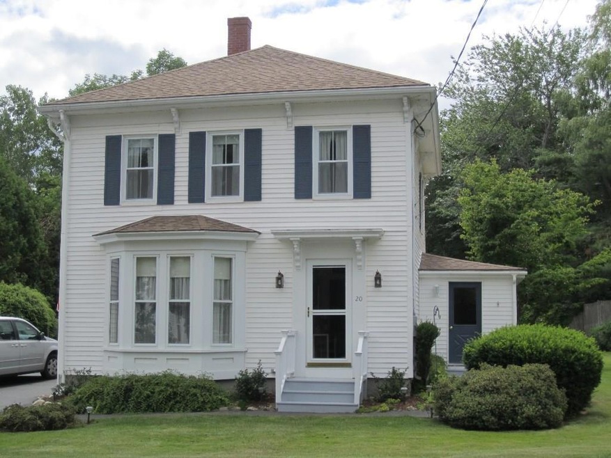 Beautifully maintained home in the...