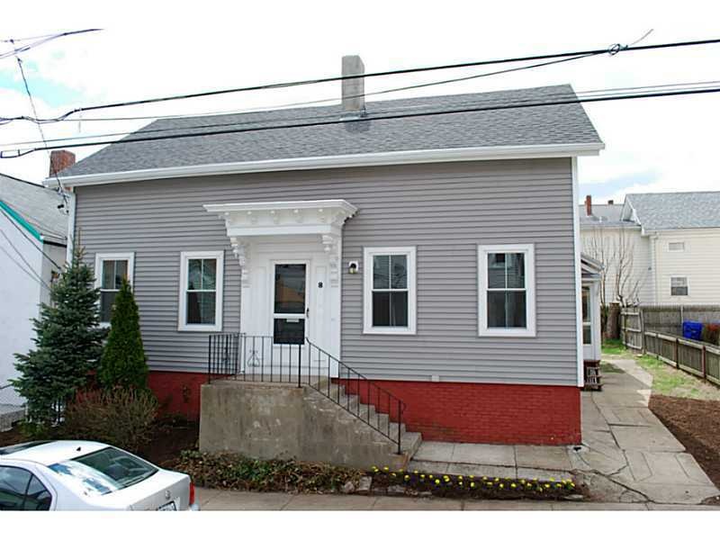 8 Brown St, Pawtucket, RI 02860 - photo 1