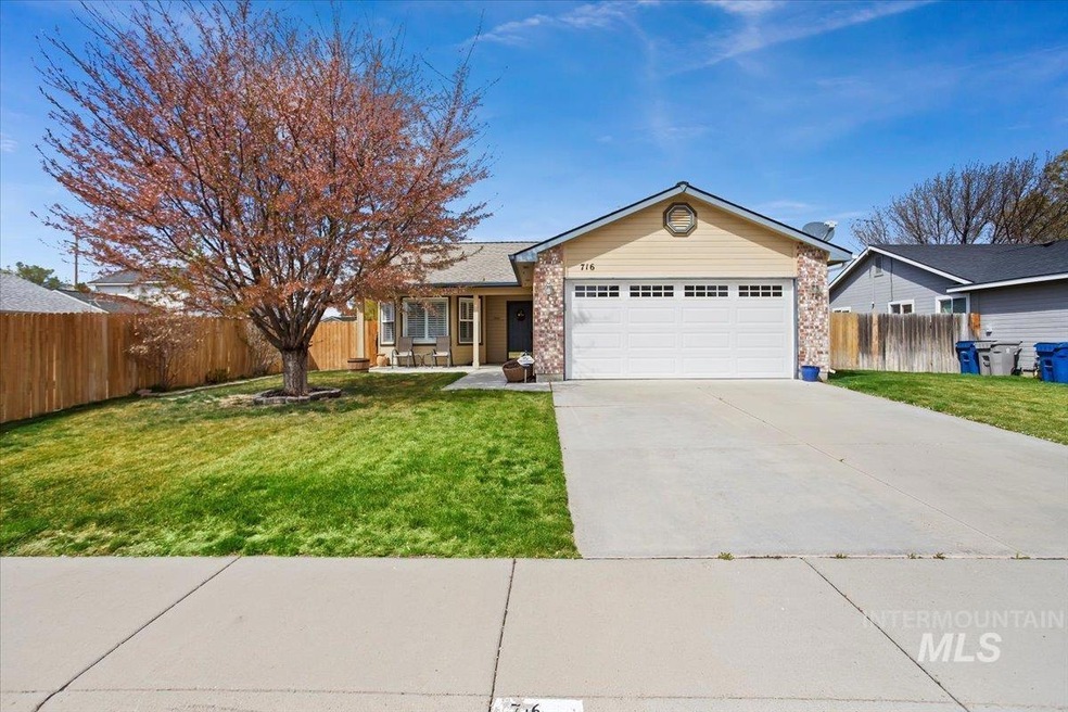 716 Teton Dr, Nampa, ID 83686 - photo 1