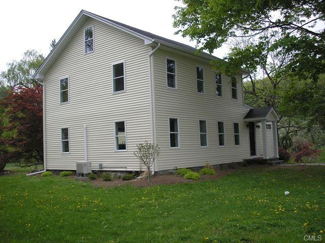 62 Turkey Plain Rd, Bethel, CT 06801 - photo 1