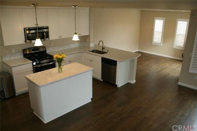 Kitchen with Nook