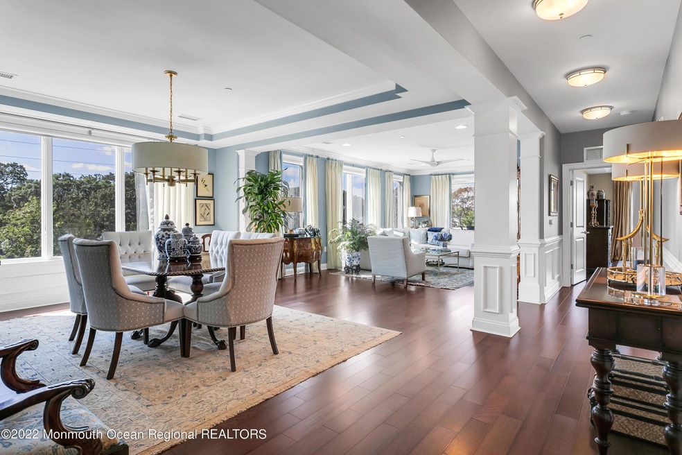 2201 River Rd End Unit