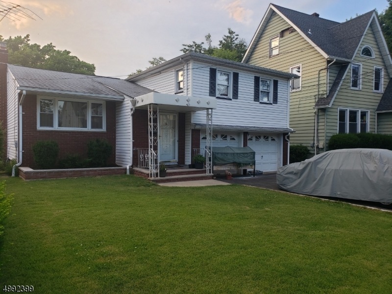 430 Wheatsheaf Rd, Roselle, NJ 07203 - photo 1