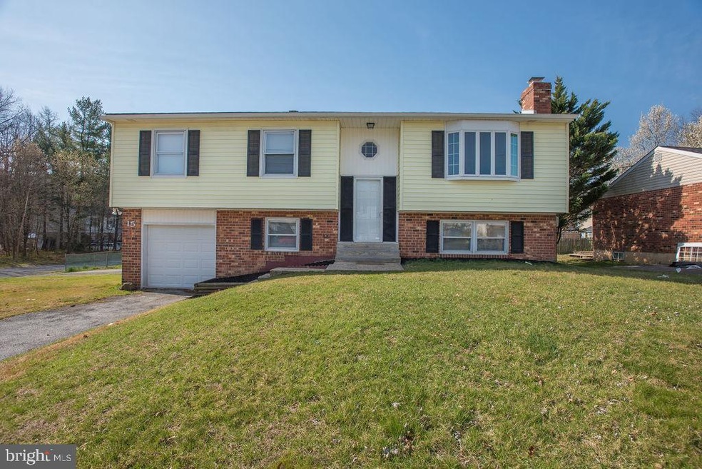 15 Yew Rd, Newark, DE 19702 - photo 1