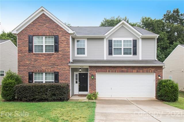 1637 Beleek Ridge Ln, Clover, SC 29710 - photo 1