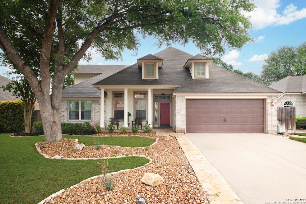 950 River Terrace, New Braunfels, TX 78130 - photo 1