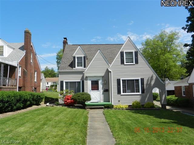 1327 24th St NE, Canton, OH 44714 - photo 1