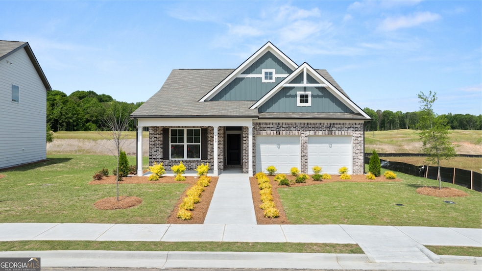 Pending $429,720 • Co-Listing Agent