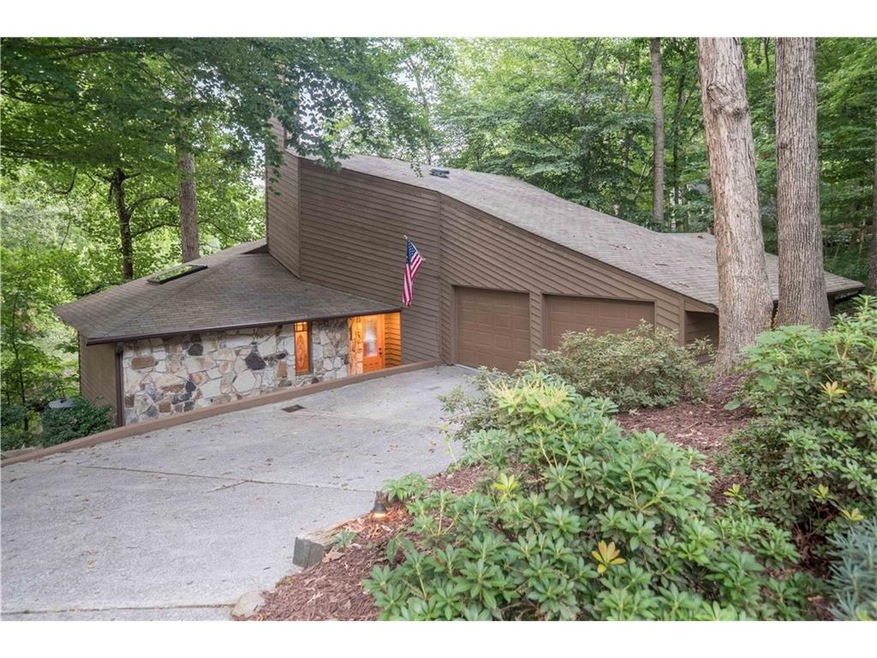 3800 Loch Highland Pkwy NE, Roswell, GA 30075 - photo 1