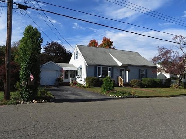 21 Fern St, Ludlow, MA 01056 - photo 1