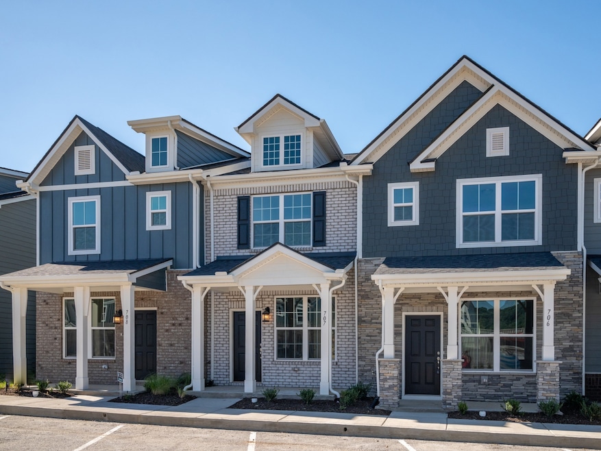 Sold $319,660 • Co-Listing Agent