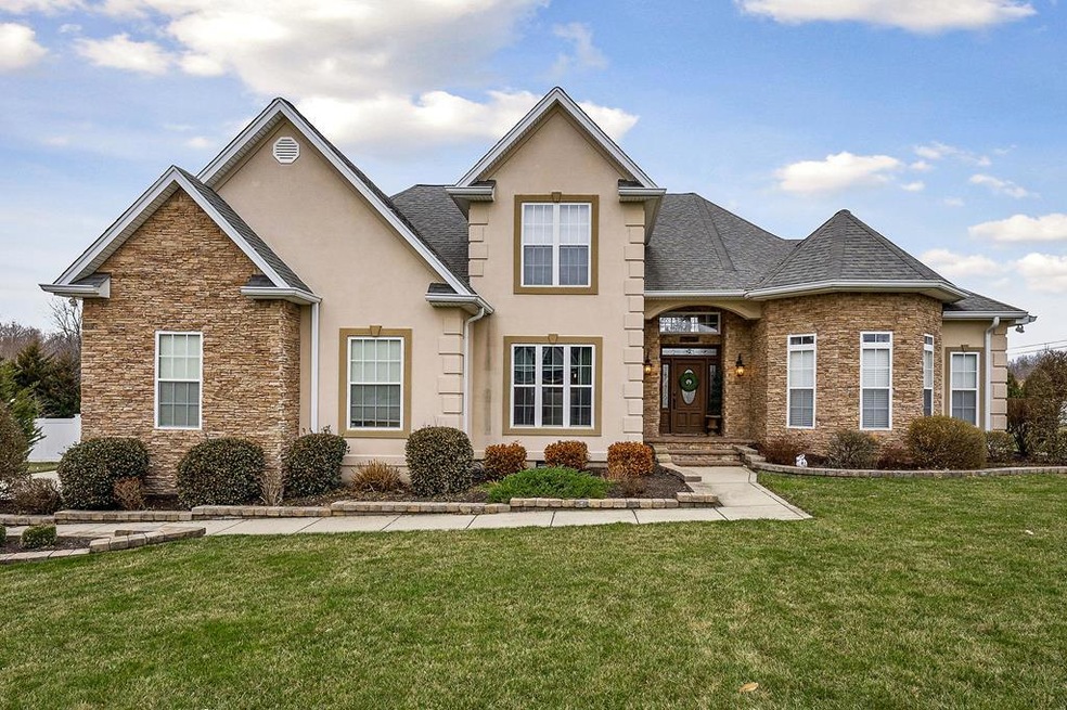 305 New Heritage Dr, Cookeville, TN 38506 - photo 1