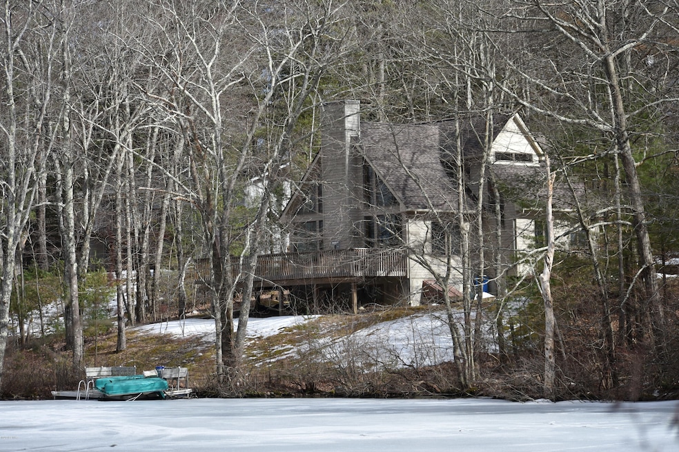 112 Kemadobi Cir E, Dingmans Ferry, PA 18328 - photo 1