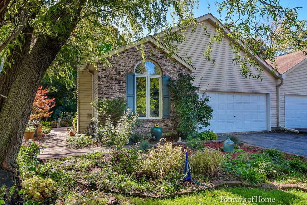 1142 Wintergreen Terrace, Batavia, IL 60510 - photo 1