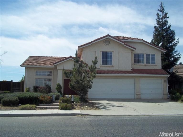 38 Reed Rd, Oakdale, CA 95361 - photo 1