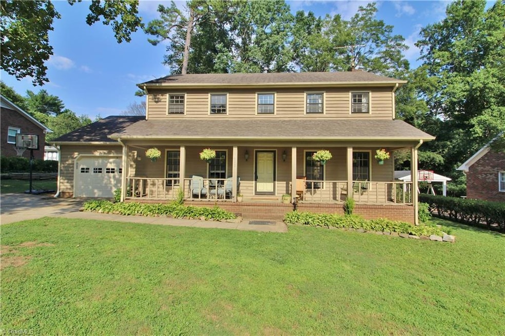 1622 Lazy Lane, High Point NC 27265