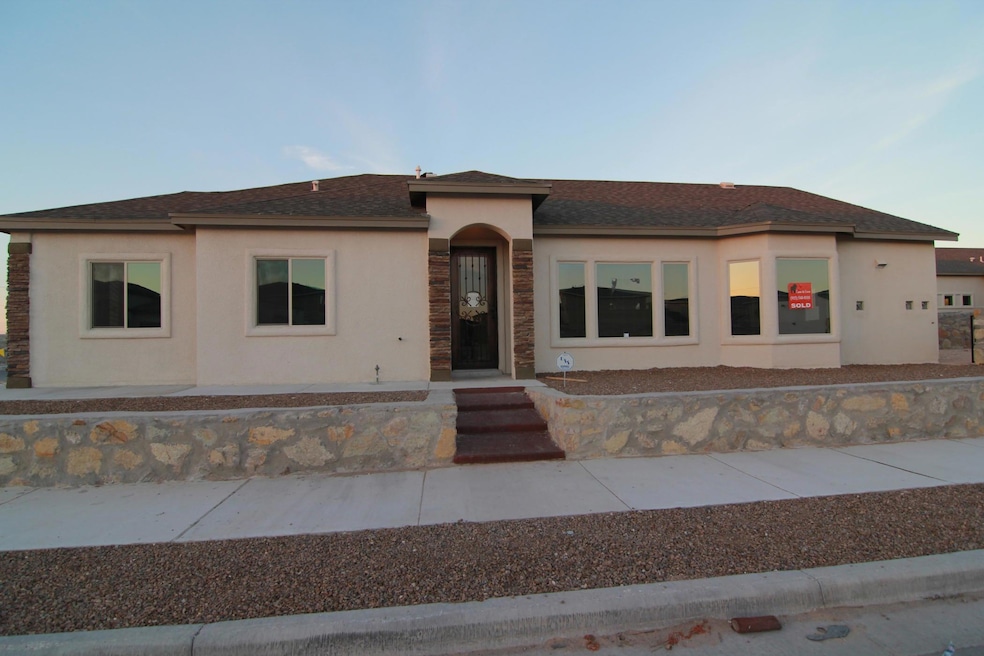 901 Malen Place, Horizon City, TX 79928 - photo 1