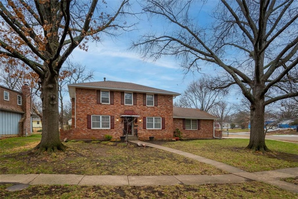 3101 SW 31st Ct, Topeka, KS 66614 - photo 1