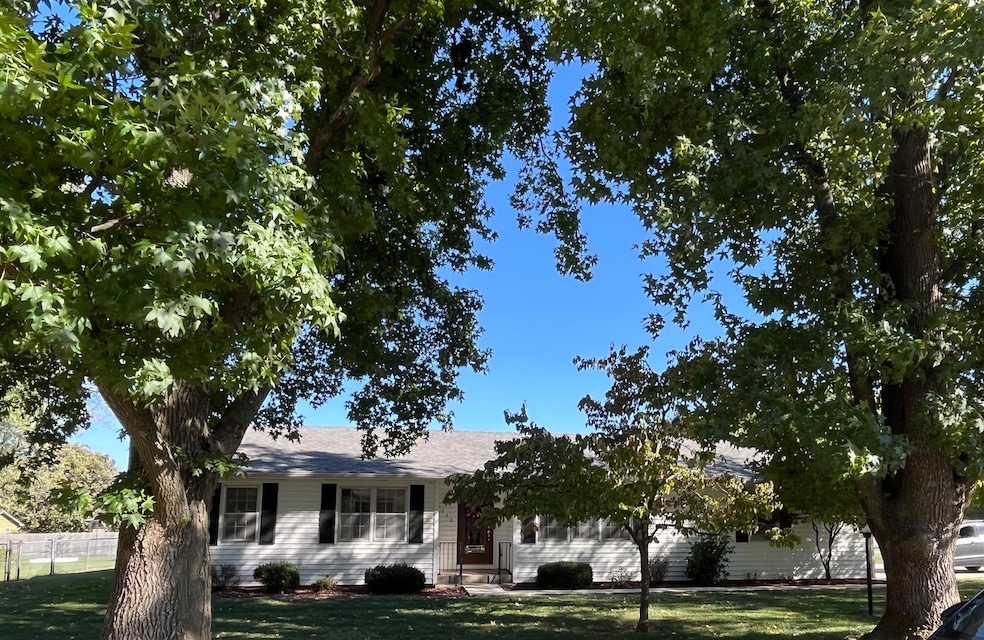 Under Contract $282,000