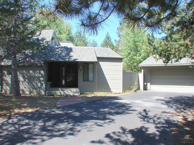 7 Lowland Ln, Sunriver, OR 97707 - photo 1