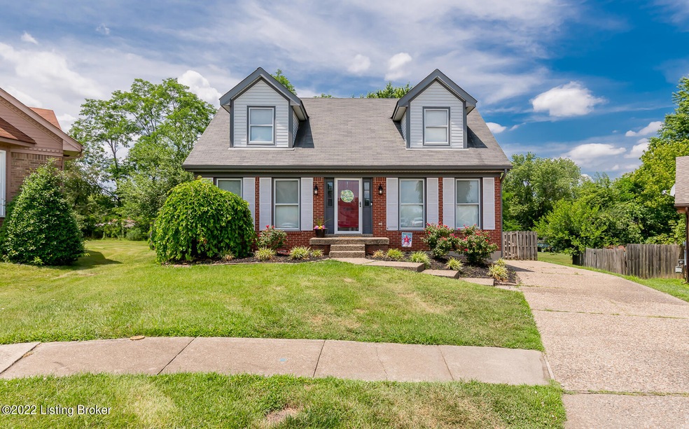 6801 Beard Ct, Louisville, KY 40228 - photo 1