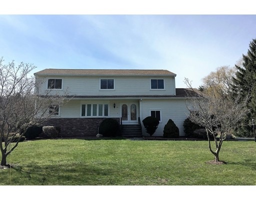 32 Woodpark Cir, Lexington, MA 02421 - photo 1